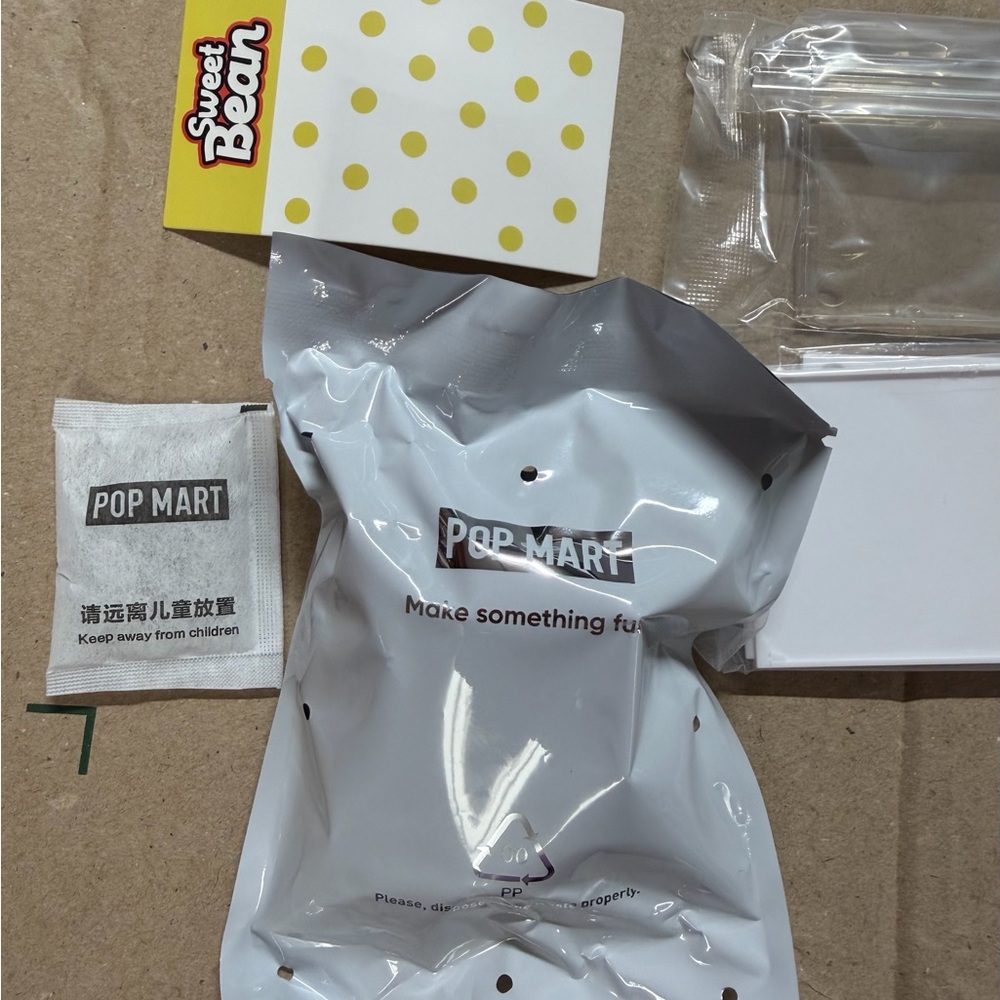 POP MART Sweet Bean Supermarket Series 2, 12PCs Sweet Bean Blind Box Figures - Picture 10 of 10